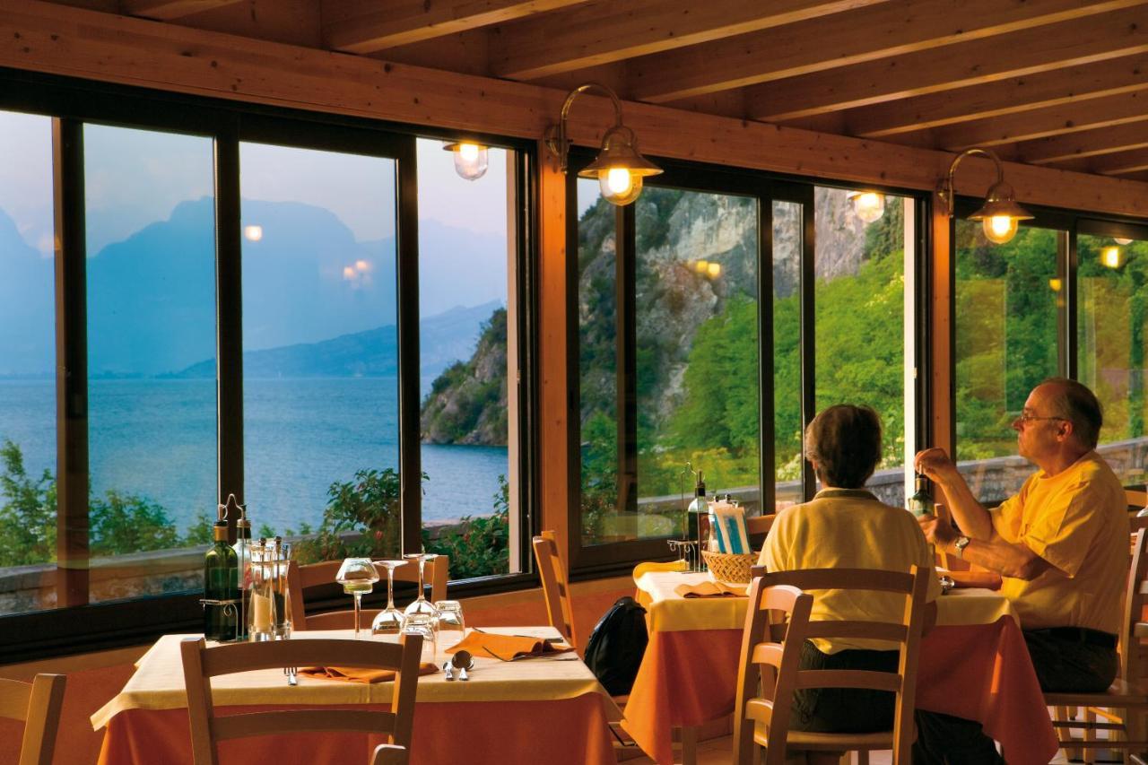 Hotel Baitone - Nature Village มัลเชซิเน ภายนอก รูปภาพ